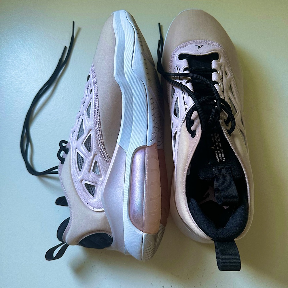 Jordan Max 200 XX!! Pretty and pink :)